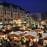 Voeroesmarty Square Luxury Apartment